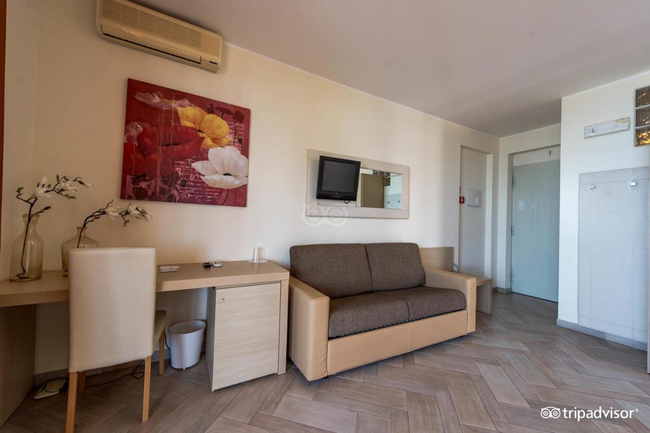 מצאו Taormina Hotel Calipso מראה חיצוני תמונה